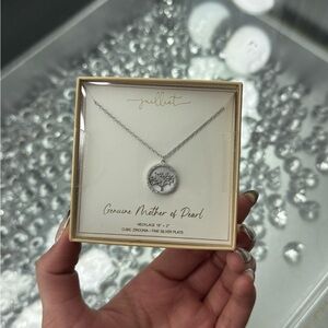 Silver Necklace with Mother of Pearl Pendant